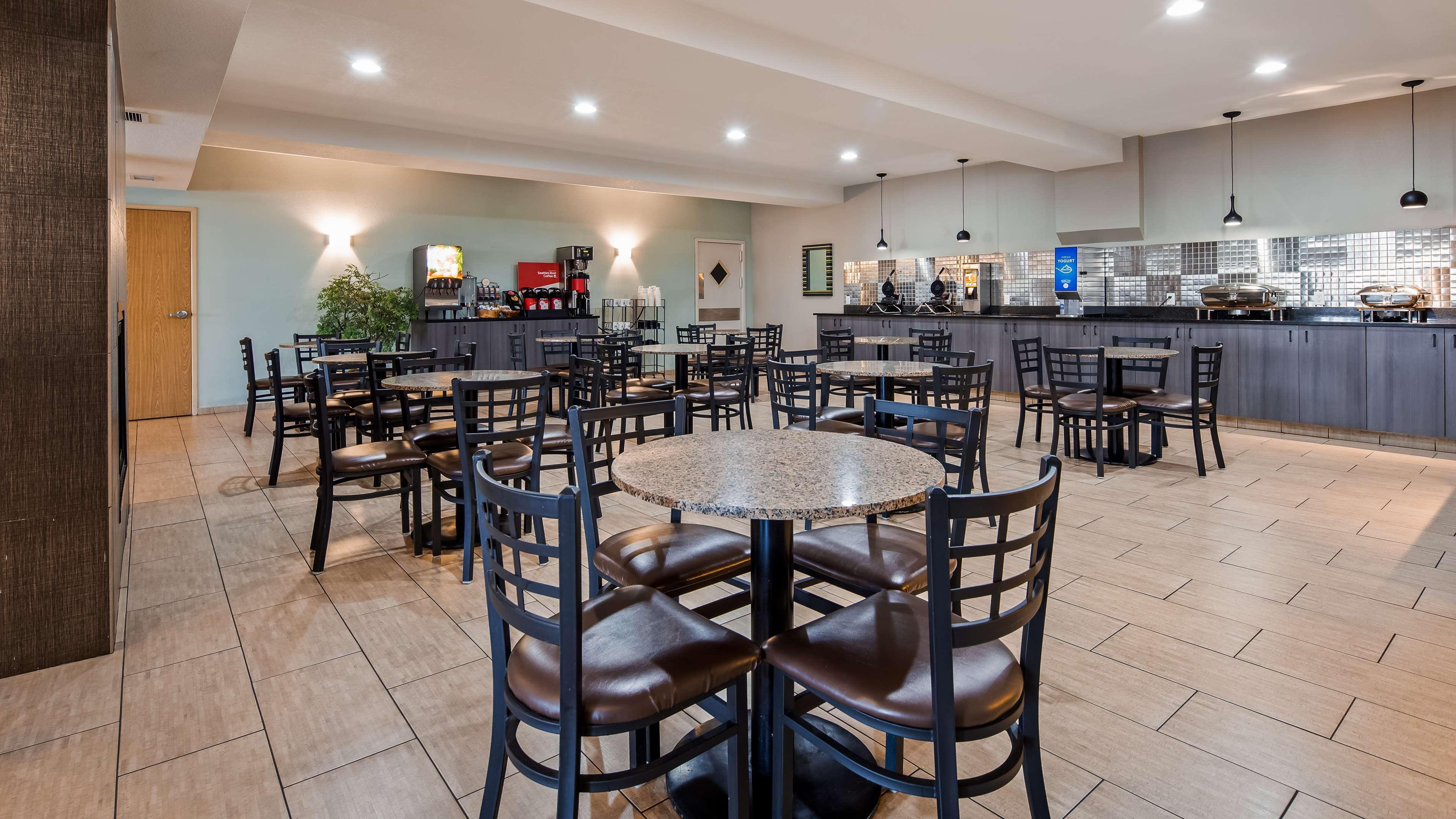 Best Western Plus Peppertree Airport Inn Airway Heights Extérieur photo