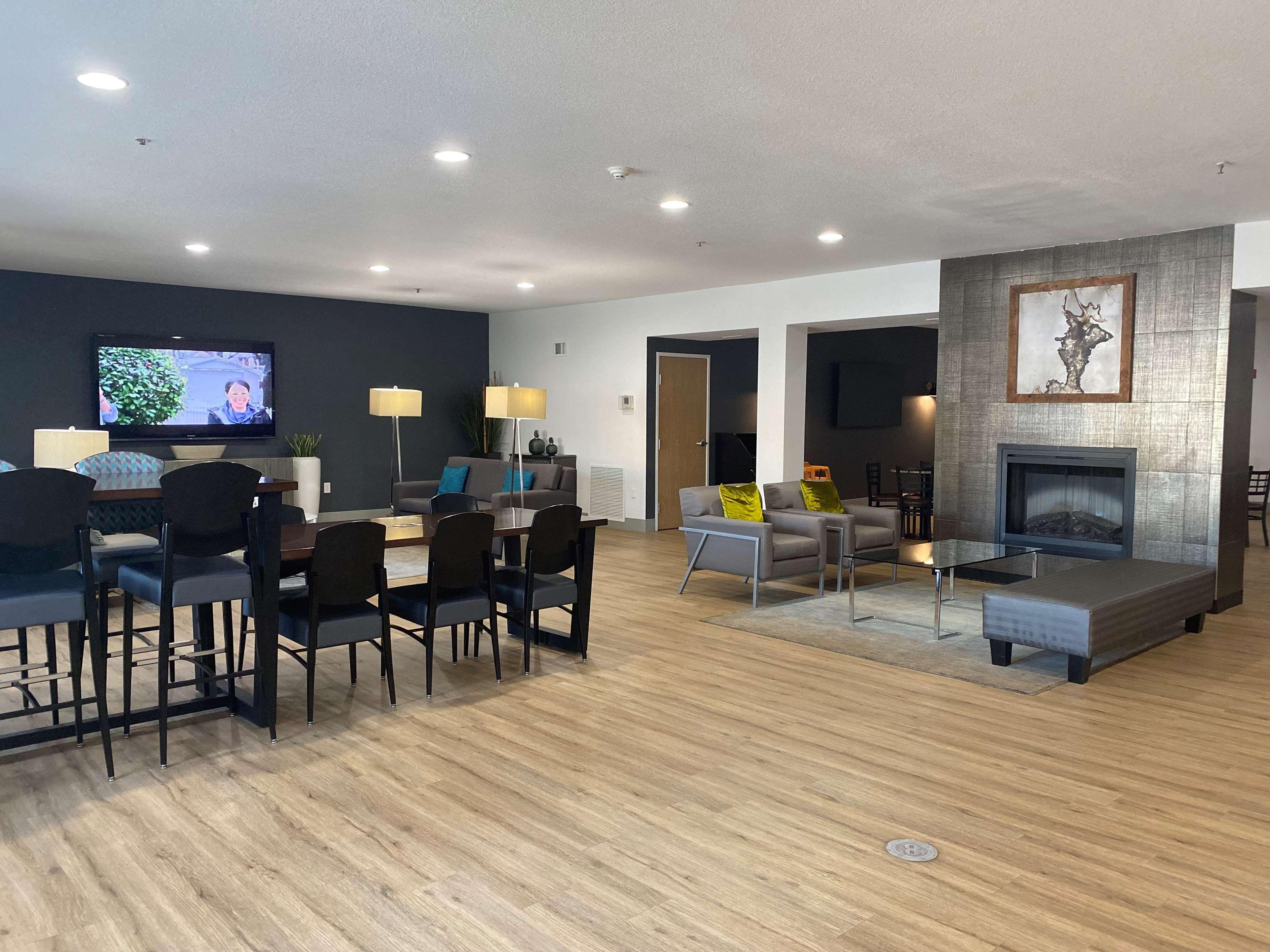 Best Western Plus Peppertree Airport Inn Airway Heights Extérieur photo