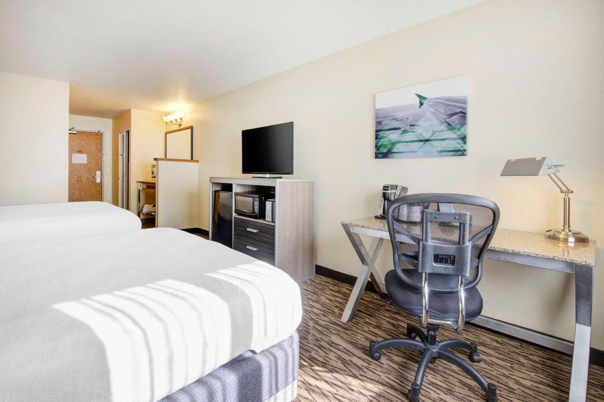 Best Western Plus Peppertree Airport Inn Airway Heights Extérieur photo